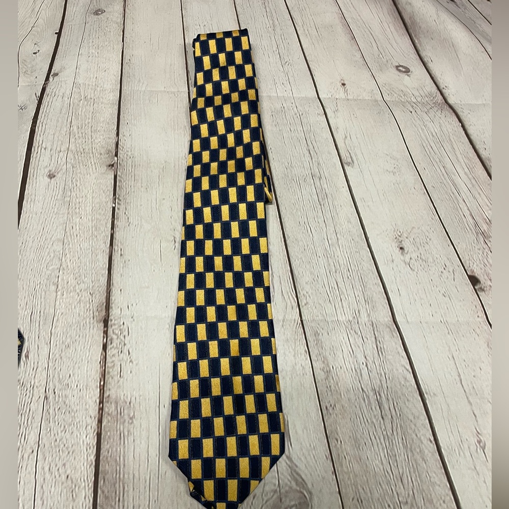 Tom James mens tie